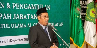 Semarak Akhir Tahun, UNUGHA Cilacap Lantik 12 Pejabat Baru di Berbagai Posisi Strategis